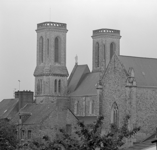 Eglise paroissiale Saint-Pierre (Martigné-Ferchaud)