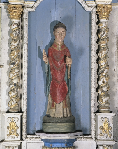 Statue de saint Guénolé (?)