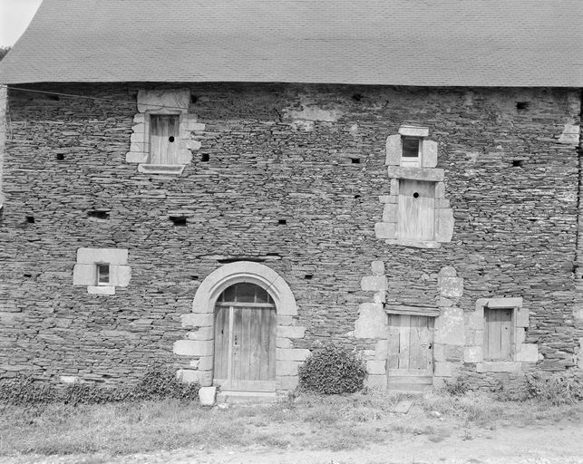 Corps de logis nord, élévation ouest : vue générale (état en 1995)