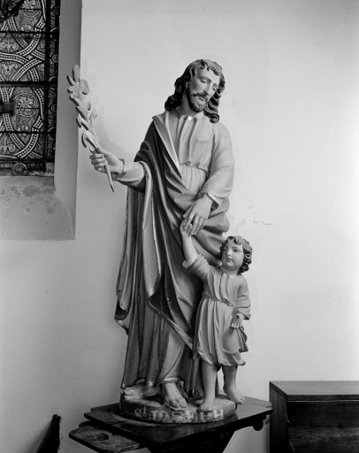 Groupe sculpté : Saint Joseph et l'Enfant