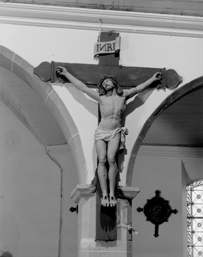 Croix : Christ en croix