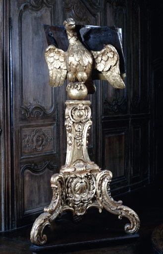 Aigle Lutrin