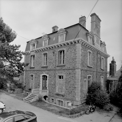 Maison de villégiature balnéaire dite villa Napoli, 34 avenue George V ; rue Faber (Dinard)