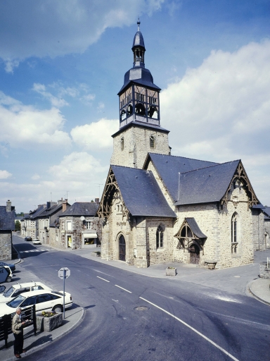 Ancienne église, actuellement mairie, élévation ouest.