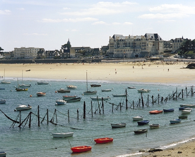 Vue de la plage depuis la pointe du Décollé