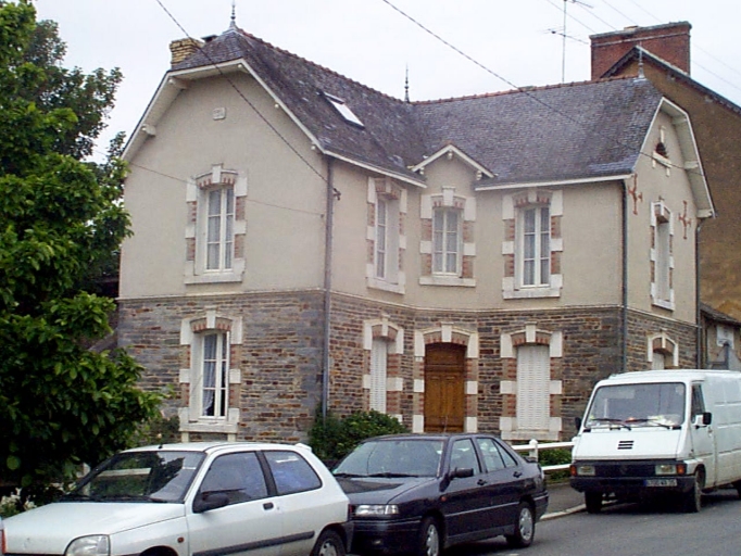 Vue générale sud est. 