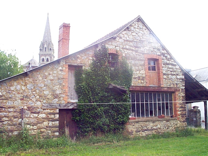 Vue du pignon ouest. 