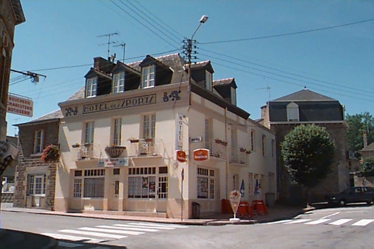 Vue générale ; Hôtel de voyageurs, dit hôtel des Sports - Vue générale