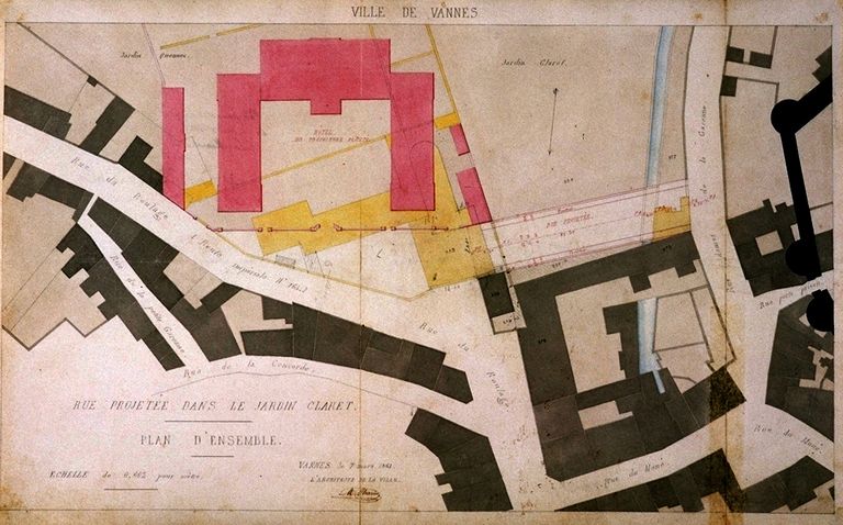 Rue projetée dans le jardin Claret, ancien jardin de l'hôpital saint-Nicolas, par Marius Charier, 1861. AM Vannes. ; Plan de la rue projetée dans le jardin Claret (projet d'ouverture de la rue), par Marius Charier, 1861. AM Vannes. ; Rue projetée dans le jardin Claret (projet d'ouverture de la rue), par Marius Charier, 1861. AM Vannes. ; Plan de la rue Le Grand projetée dans le jardin Claret (projet d'ouverture de la rue), par Marius Charier, 1861. AM Vannes. ; Plan de la rue projetée dans le jardin Claret (projet d'ouverture de la rue), par Marius Charier, 1861. AM Vannes.