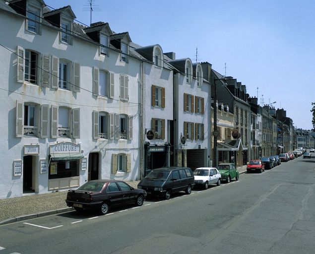 N°19 à 47, vue générale de la partie sud. ; Vue générale de la rue du n° 19 au n° 43.