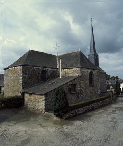 L'église Saint-Etienne : vue générale nord-est ; Vue générale nord-est