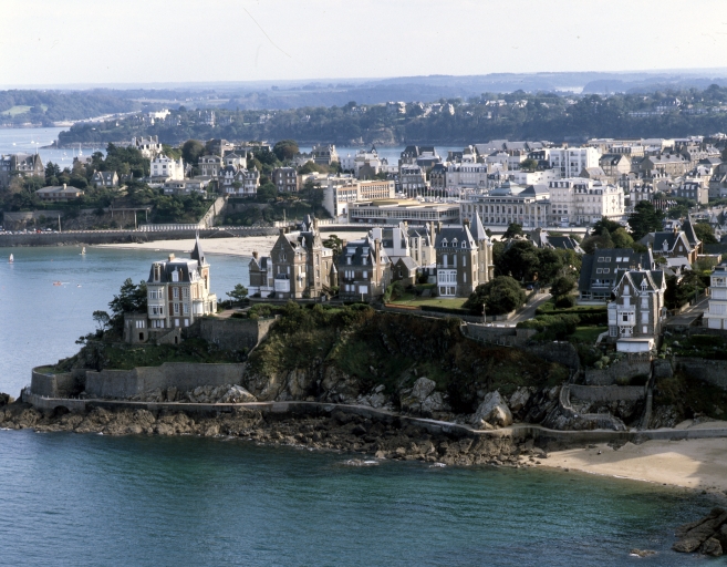 Dinard, pointe de la Malouine, vue aérienne