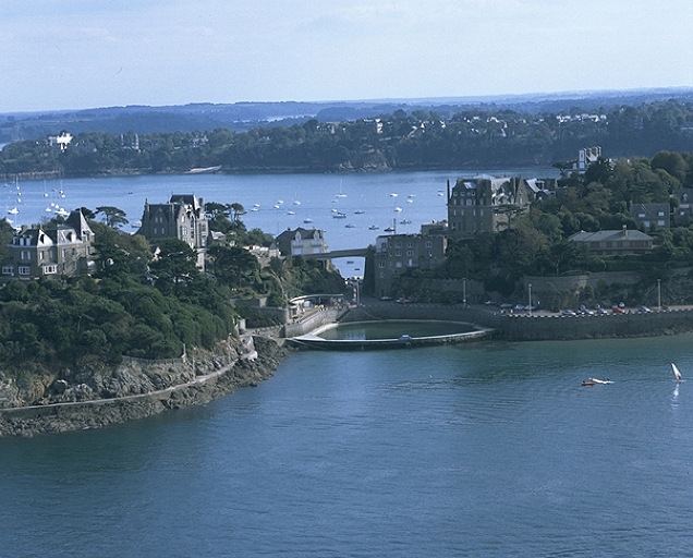 Station de villégiature balnéaire de Dinard ; Ouvrage d'art dite Porte d'Emeraude (Dinard)