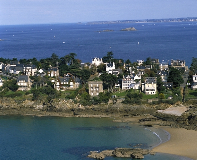 Vue aérienne depuis l'ouest