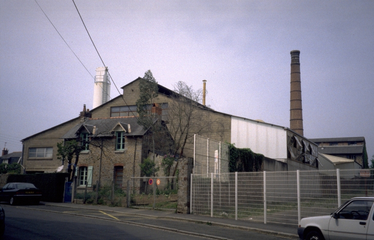 Cristallerie Fougeraise, puis Nouvelle Cristallerie Fougeraise, 17 rue du Chêne Vert (Fougères)