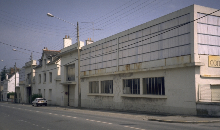 Vue générale ouest (ateliers et bureaux).