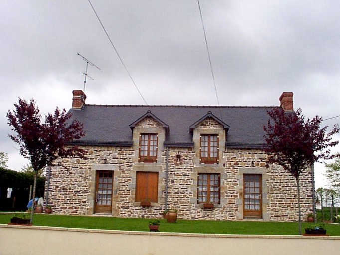 Le logis : vue générale sud