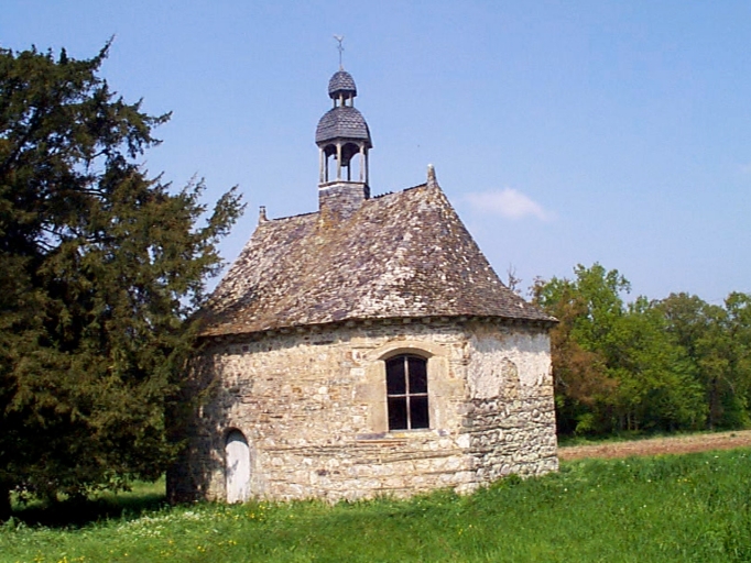 Craon, chapelle Sainte-Anne : vue générale sud-est ; Vue générale sud-est