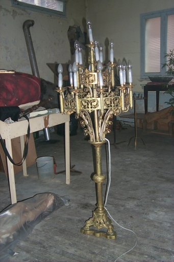 Vue générale d'un chandelier (déposé)