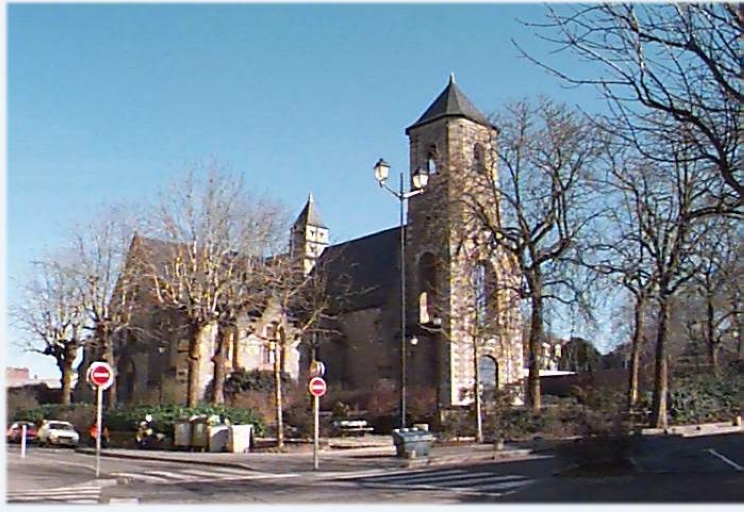 Église paroissiale Saint-Etienne, dite du Vieux Saint-Etienne, actuellement théâtre du Vieux-Saint-Etienne, rue d'Echange (Rennes)