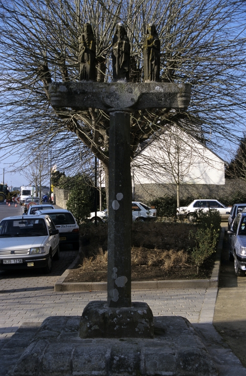 Calvaire, ancien cimetière (Quéven)