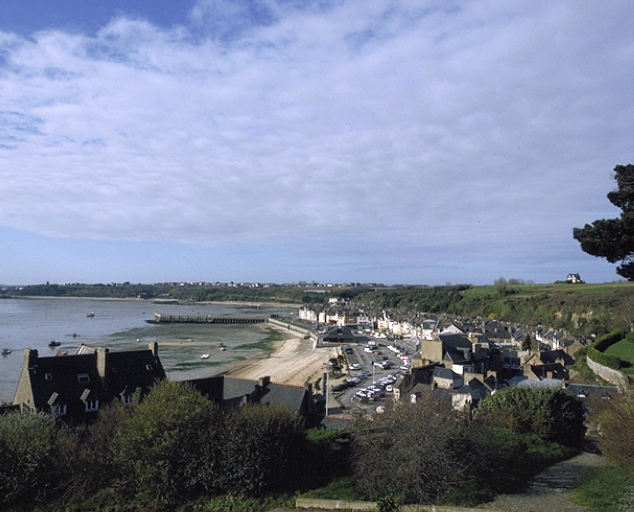 Vue générale depuis la pointe des Crolles, au nord-est