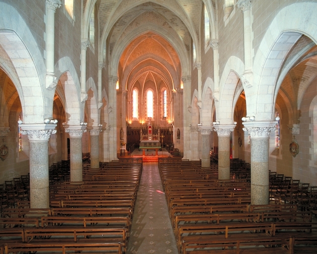 Vue générale vers le choeur