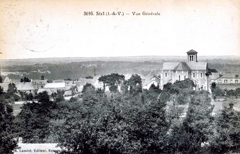 Vue sud du bourg au début du siècle ; Au début du siècle, le bourg depuis la Grotte de Notre-Dame de Lourdes au sud