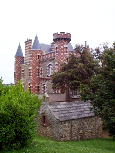 La chapelle : vue de situation sud ; Vue de situation sud