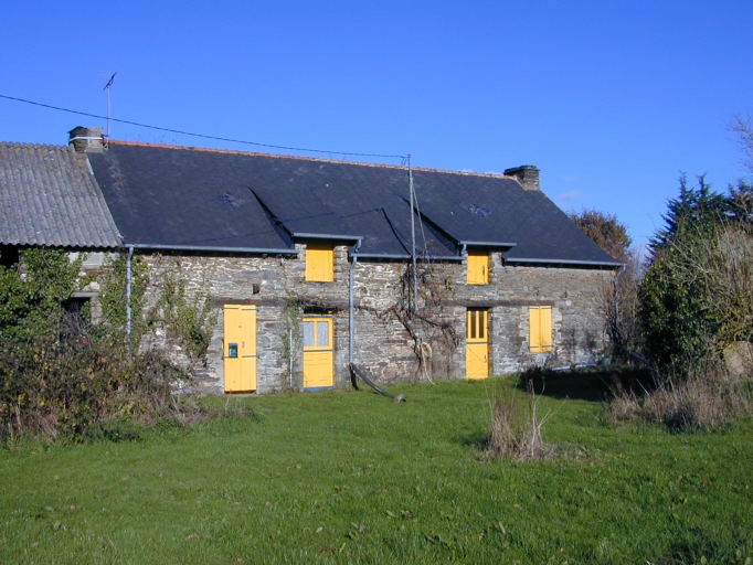 Façade antérieure : vue générale sud