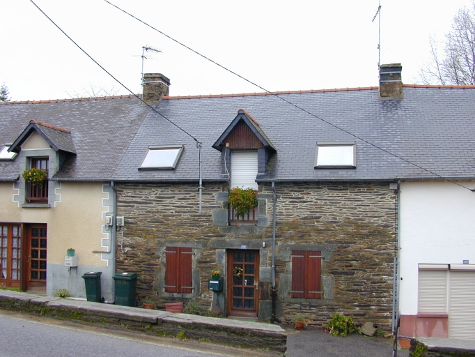 Façade antérieure : vue générale ouest
