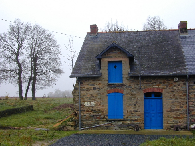 Façade antérieure : vue générale sud