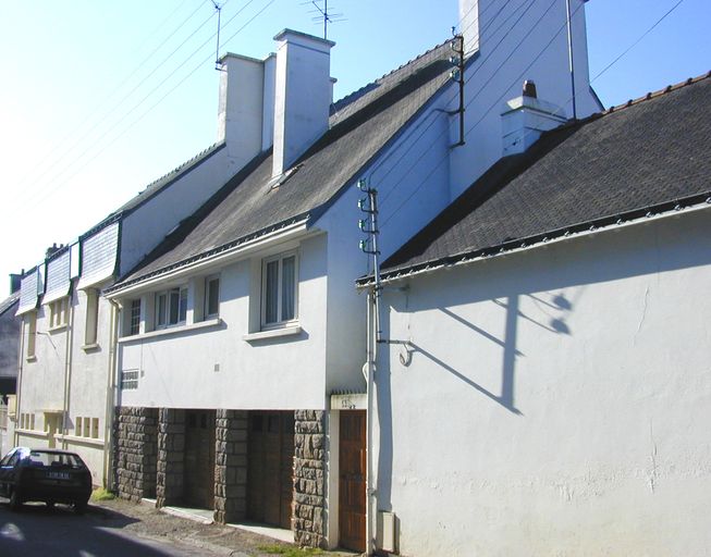 Vue générale de la façade postérieure (avec l'élévation  sur rue du n° 11ter)