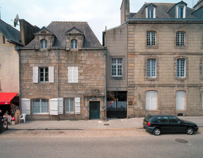 Maison : 11, rue Brémond d'Ars. Vue de situation