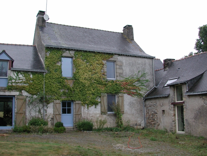 Vue générale sud du logis
