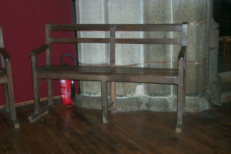 Vue générale d'un banc