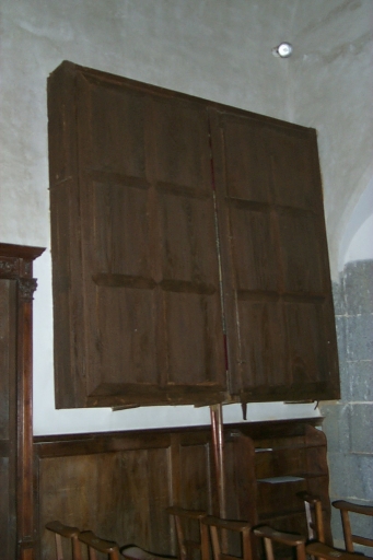 Vue générale de l'armoire fermée