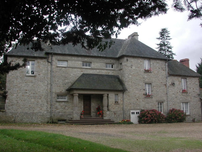 Vue générale du logis ; Ferme la Chesnaye