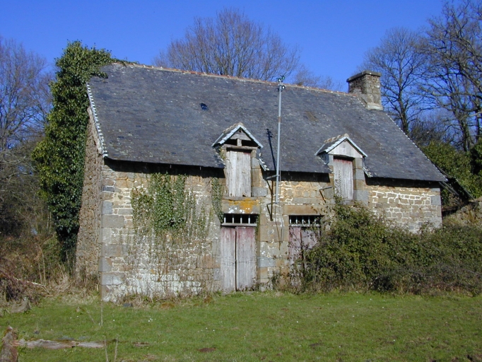 Le logis : vue générale sud-ouest