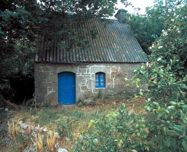 Vue générale sud ; Locsamzun, maison, vue générale sud.