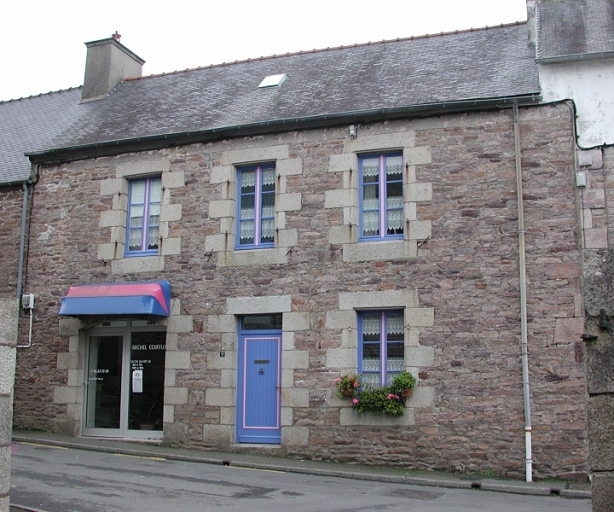 Façade antérieure.