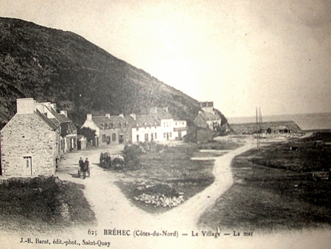 Carte postale : vue générale de l'avant-port de Bréhec, début 20e siècle (Barat)