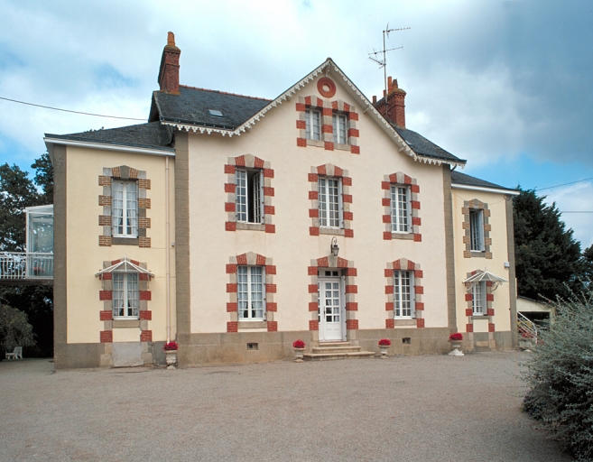 Logis, élévation sud