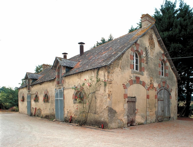 Communs, vue générale nord-est