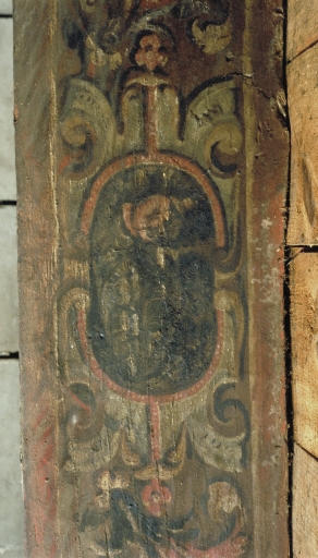 Partie sud, premier étage, pièce sud. Détail du décor peint du plafond