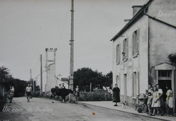 Un coin de Doëlan, vers 1950. Carte postale (coll.part.)