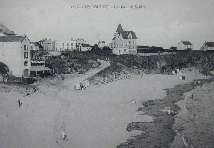 Plage des Grands Sables, vue vers le nord-est et l'ancien Hôtel des Dunes (coll. part.)