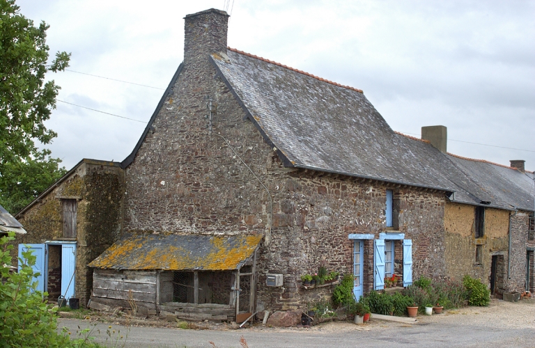 Logis principal ; Vue générale sud-ouest
