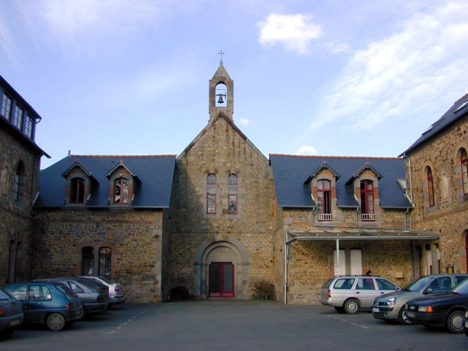 Vue générale sud du bâtiment ancien