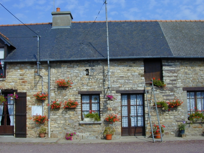 Le logis : vue générale sud